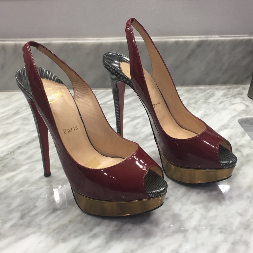 Sexy CLs for sale!! 👠👠